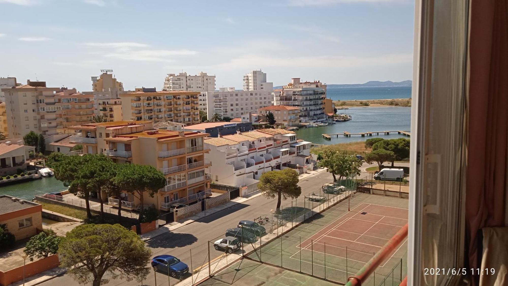 Studio Cabine Santa Margarida Roses Exterior photo